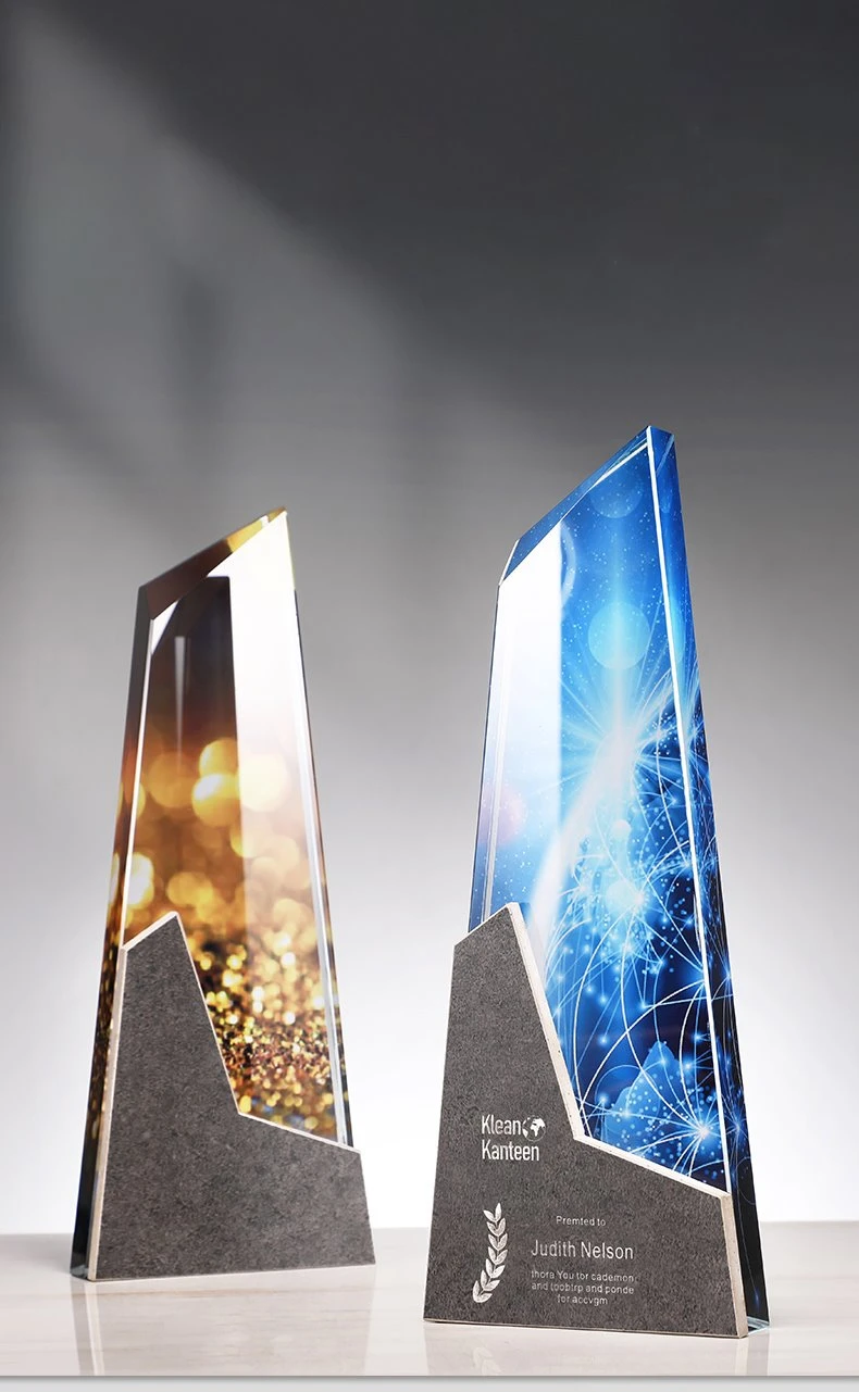 Black Stone Crystal Trophy med tryck på rygg